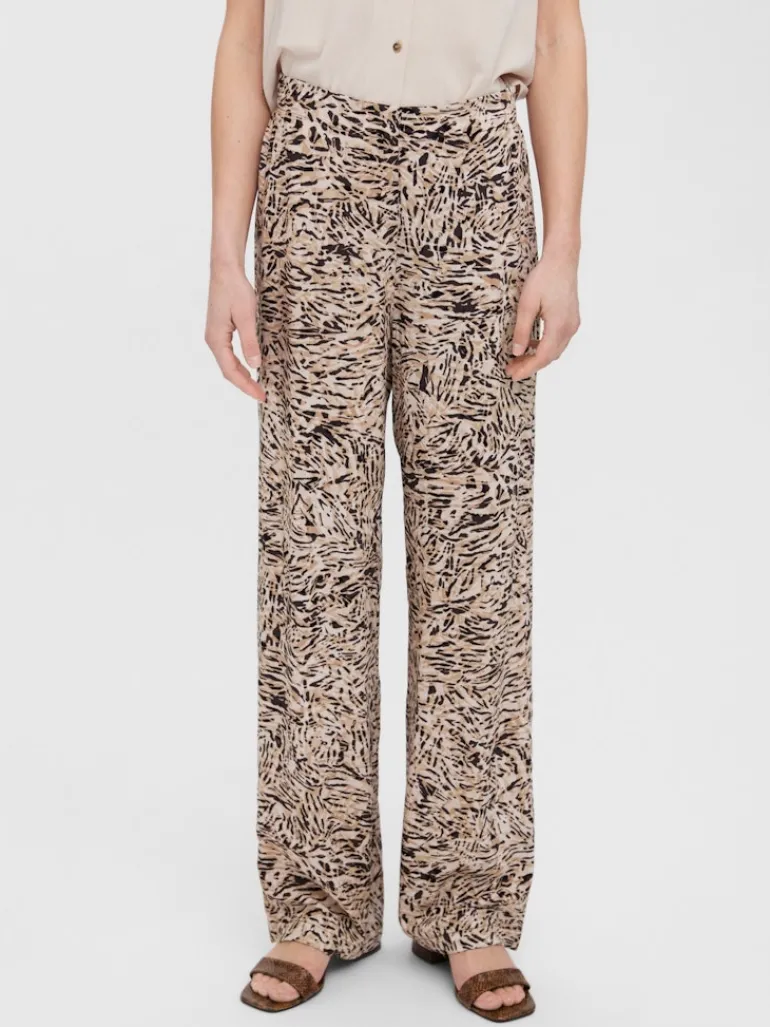 VMEASY HW WIDE PANTS WVN GA white pepper