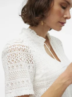 VMHONEY LACE S/S TASSEL TOP WVN GA snow white
