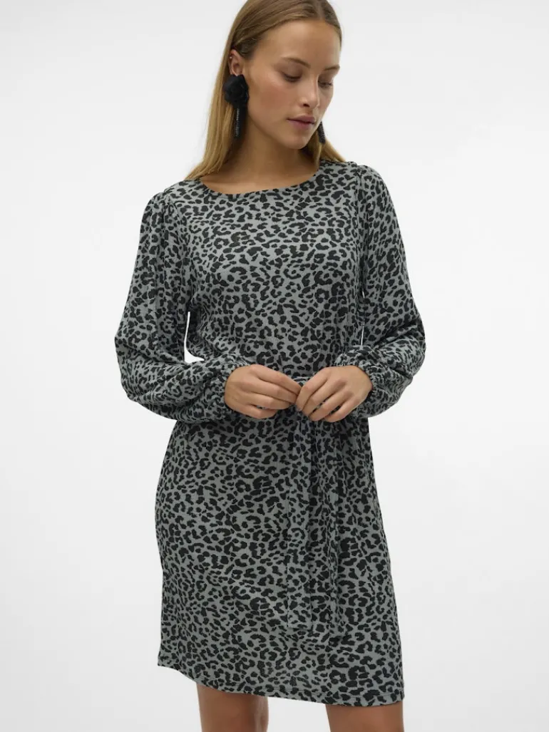 VMMERVE LS SHORT DRESS JRS BOO chinois green