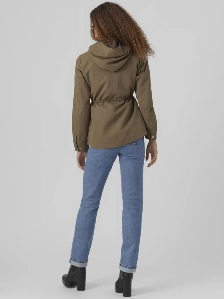 VMPERNILLEFIE SHORT PARKA capers