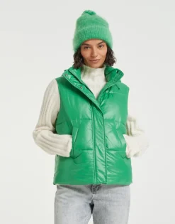 Wisela intensity vibrant green